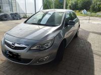 usata Opel Astra GTC 1.7 cdti Cosmo 110cv E5