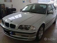 Usata BMW 318 2000 Grigio Berlina