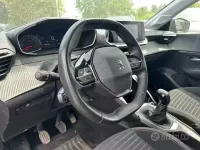 Usata Peugeot 208 Active 75 CV (55 kW) 2021 Nero Utilitaria