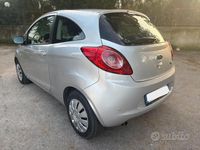 Usata Ford Ka Individual 69 CV (50 kW) 2012 Grigio Berlina