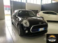 Usata Mini Cooper D Hype 116 CV (85 kW) 2017 Nero Utilitaria