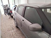 Usata Suzuki Swift 92 CV (67 kW) 2005 Utilitaria