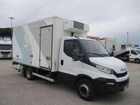 Usata Iveco Daily 145 CV (106 kW) 2015 Bianco