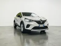 Usata Renault Captur Zen 101 CV (74 kW) 2020 Bia SUV