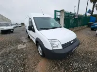 Usata Ford Transit Connect 90 CV (66 kW) 2006 Bianco Monovolume