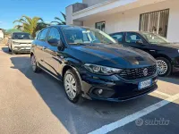 Usata Fiat Tipo 120 CV (88 kW) 2019 Blu Berlina