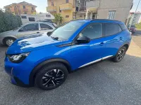 Usata Peugeot 2008 Allure 131 CV (96 kW) 2023 Blu/azzurro SUV