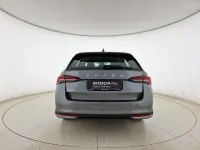 Usata Skoda Octavia Selection 150 CV (110 kW) 2025 Grigio graphite metallizzato Station wagon