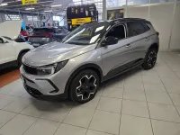 Usata Opel Grandland X Ultimate 131 CV (96 kW) 2024 Grigio SUV