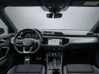 Usata Audi Q3 Sportback S-Line 190 CV (139 kW) 2024 Grigio daytona SUV