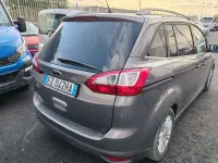 Usata Ford Grand C-Max Titanium 116 CV (85 kW) 2015 Grigio Monovolume