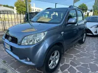 Usata Daihatsu Terios 105 CV (77 kW) 2008 Argento SUV