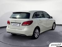 Usata Mercedes B180 Executive 122 CV (89 kW) 2017 Bianco Utilitaria
