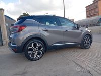 Usata Renault Captur Intens 95 CV (69 kW) 2021 Grigio SUV