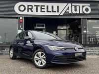 Usata VW Golf VIII Life 116 CV (85 kW) 2021 Blu/azzurro Berlina