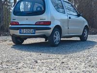 Usata Fiat 600 54 CV (39 kW) 2002 Grigio Utilitaria
