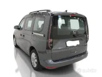 Usata VW Caddy Life 102 CV (75 kW) 2021 Grigio Monovolume