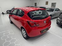 Usata Opel Corsa 90 CV (66 kW) 2015 Rosso Berlina
