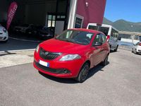 Usata Lancia Ypsilon Silver 69 CV (50 kW) 2024 Rosso Utilitaria