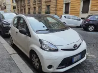 Usata Toyota Aygo Connect Style 68 CV (50 kW) 2014 Bianco Utilitaria