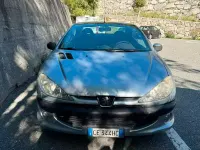 Usata Peugeot 206 CC 90 CV (66 kW) 2003 Grigio Cabrio