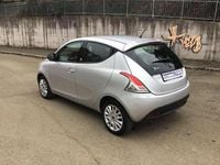 Usata Lancia Ypsilon Silver 69 CV (50 kW) 2013 Argento Utilitaria