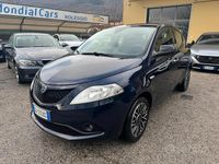 Usata Lancia Ypsilon Gold 69 CV (50 kW) 2020 Blu Utilitaria