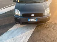 Usata Ford Fusion 68 CV (50 kW) 2004 Utilitaria