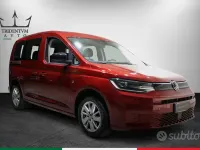 Usata VW Caddy Life 122 CV (89 kW) 2021 Rosso Monovolume