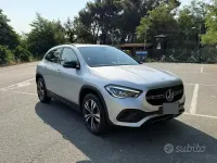 Usata Mercedes GLA200 150 CV (110 kW) 2020 Grigio SUV