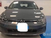 Usata VW Golf VIII Life 150 CV (110 kW) 2023 Grigio Berlina