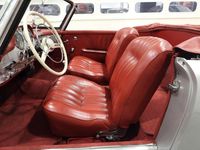 Usata Mercedes 190 105 CV (77 kW) 1961 Silbergrau metallic Berlina