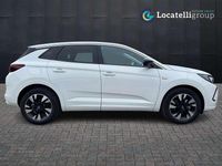 Usata Opel Grandland X Business Elegance 131 CV (96 kW) 2024 Arktis white SUV
