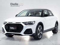 Nuova Audi A1 Ambiente 116 CV (85 kW) 2026 Bianco ghiacciaio / tetto nero SUV