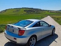 Begagnad Toyota Celica T2 143 HK (105 kW) 2001 Grå Sportkupé