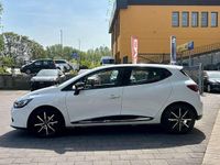 Usado Renault Clio IV Zen 75 CV (55 kW) 2016 Blanco Utilitario