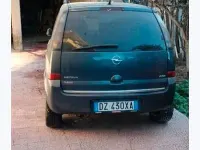 Usata Opel Meriva 90 CV (66 kW) 2010 Bluazzurro Monovolume