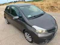 Usata Toyota Yaris 99 CV (72 kW) 2013 Utilitaria