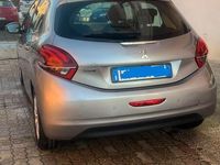 Usata Peugeot 208 Active 81 CV (59 kW) 2019 Grigio Utilitaria