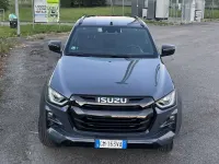 Usata Isuzu D-Max 163 CV (119 kW) 2023 Grigio Pick-up
