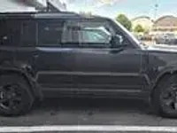 Usata Land Rover Defender S 200 CV (147 kW) 2023 Nero SUV