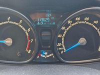 Usado Ford Fiesta 92 HP (67 kW) 2013 Azul Sedan