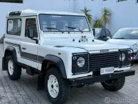 Usata Land Rover Defender 109 CV (80 kW) 1992 Bianco SUV