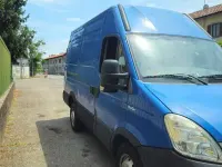 Usata Iveco Daily 116 CV (85 kW) 2010 Blu/azzurro Furgone