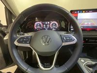 Usata VW Golf VIII Life 116 CV (85 kW) 2025 Grigio Berlina