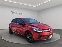 Usata Renault Clio V Zen 90 CV (66 kW) 2019 Rosso