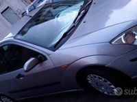 Usata Ford Focus 115 CV (84 kW) 2003 Grigio Berlina