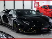 Usata Lamborghini Aventador 779 CV (572 kW) 2022 Nero Coupé