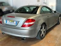 Usata Mercedes SLK200 163 CV (119 kW) 2007 Giallo Cabrio