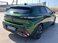 Usata Peugeot 308 Allure 131 CV (96 kW) 2024 Verde Berlina